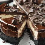 Chocolate Cookie Cheesecake: A Decadent Delight