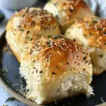 30-Minute Garlic Parmesan Dinner Rolls