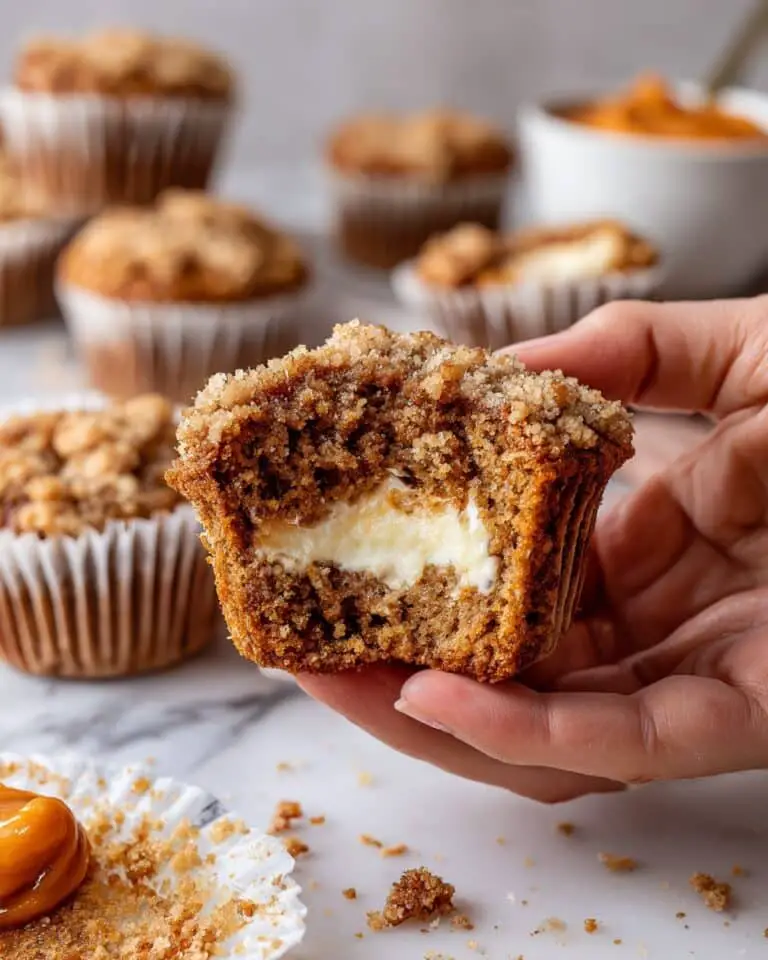 Cream Cheese Pumpkin Muffins with Crumb Topping Recipe